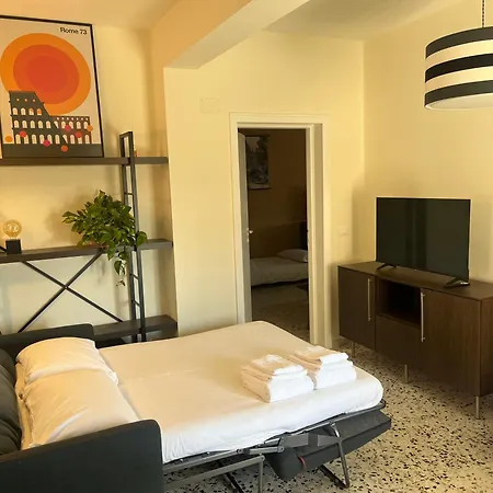 Apartament Panoramic Penthouse 10m From Metro A